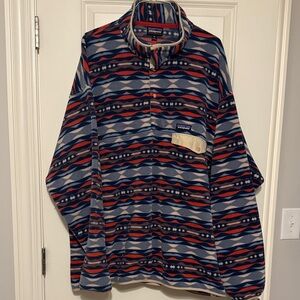 Patagonia Navy Blue Light Blue and Red Patterned Fleece Pullover